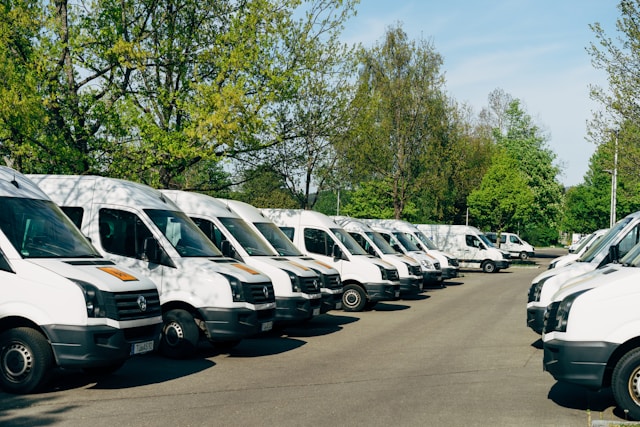 #bicyclecouriers Peak Season means OCT NOV DEC JAN and we are getting ready to move hundreds of bicycles across the country again, see how...