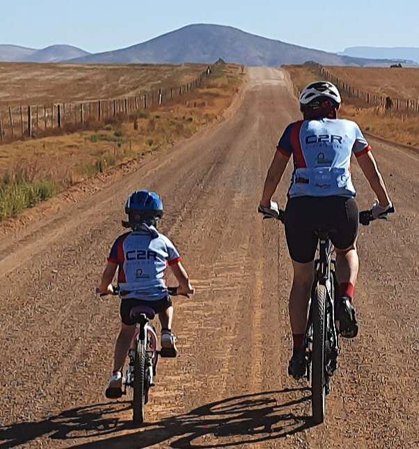 Cycle2Ride says Trade screens for fresh air, laughter and connection. Every climb builds grit, every downhill sparks joy, and every ride leaves memories that last. Mountain biking as a family isn’t about speed. It’s about time well spent side by side. Enjoy the trails, enjoy the ride mostly, enjoy time together. #family #time #mtb #adventure #joy