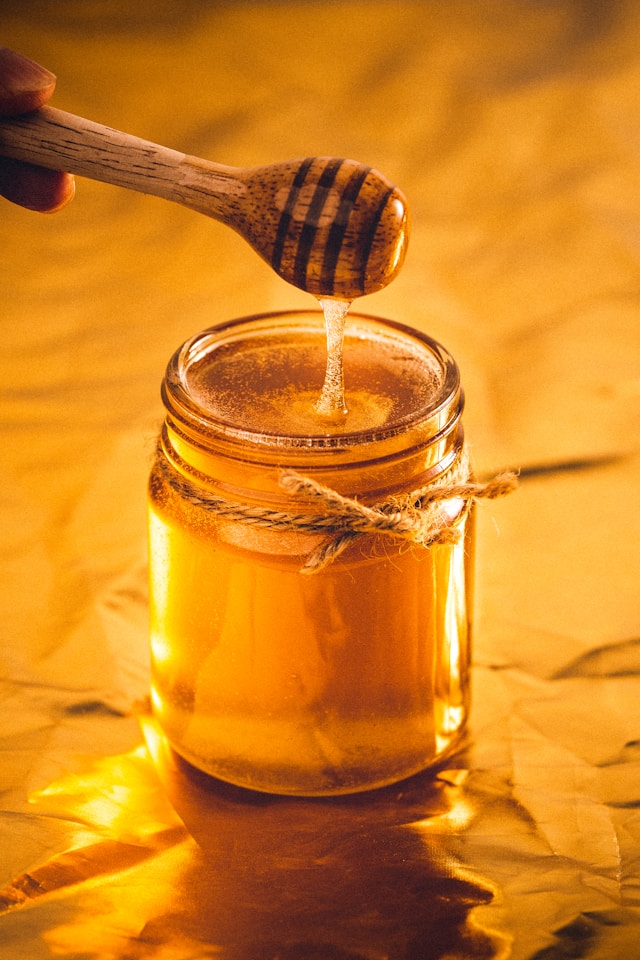 Our lovely honeypot quietly accumulated 30,000 spam comments in the background, no mess and no fuss and all we had to do was tap delete!
