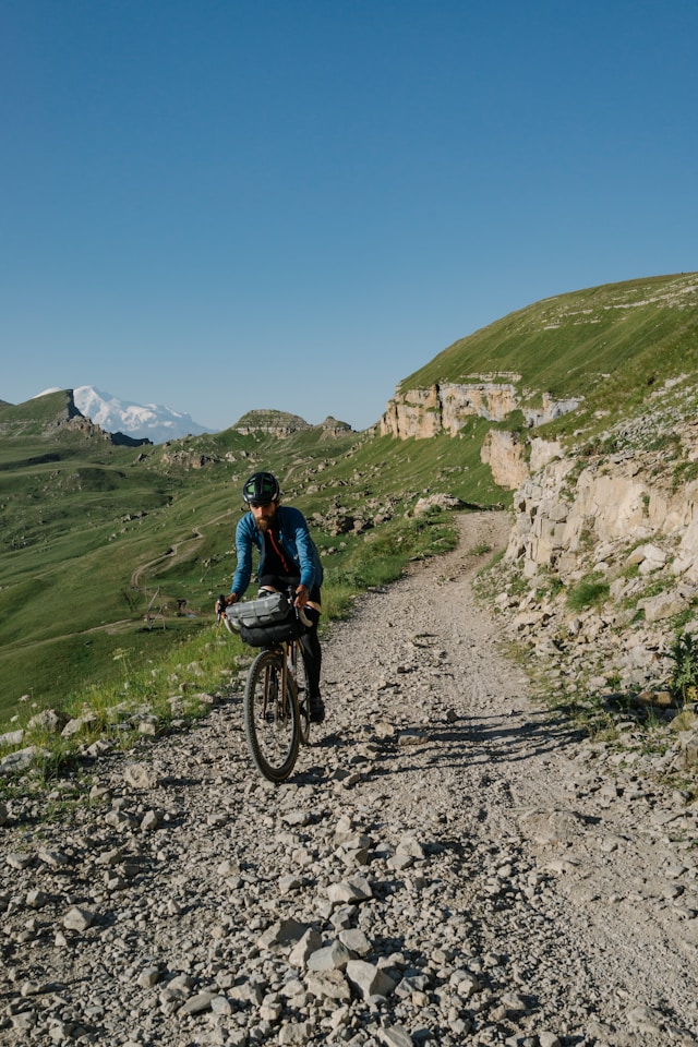 Road bike, mountain bike, gravel bike, tri bike, e-bike, fat bike, kids bike, cargo bike & more - bicycle couriers can send any bike you like