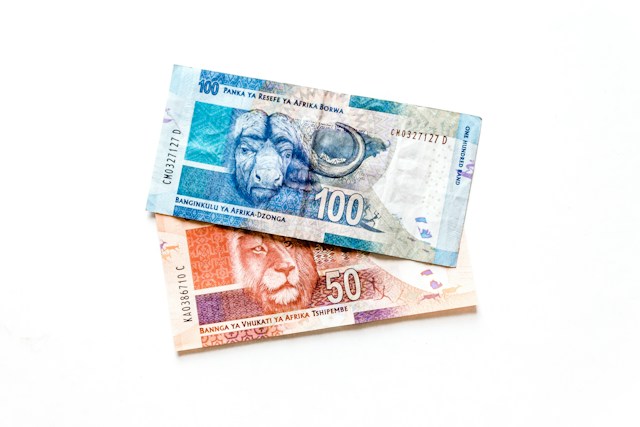 Bicycle courier rates compared - find out what it costs to send a boxed bicycle in South Africa and how do we stack up against others...
